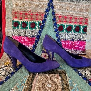 VTG 80s Charles Jourdan Paris Designer Purple Suede Shoes
